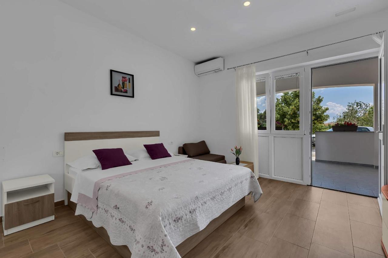 Sea Breeze Apartment Tucepi